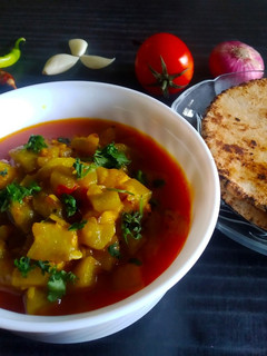 દૂધી નું શાક (Dudhi Sabji recipe in gujarati) રેસીપી મુખ્ય ફોટો