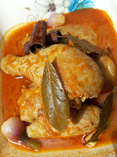 A picture of Spicy chicken pepper soup.