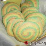 Χρωματιστά μπισκότα στροβιλιστά (pinwheels)