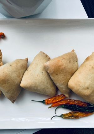 Indiai street food samosa recept fotója