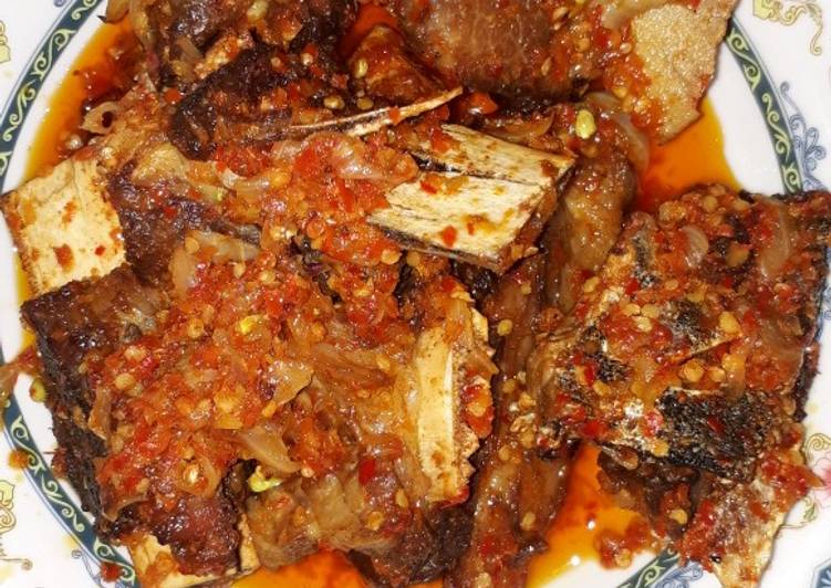 Iga goreng sambalado