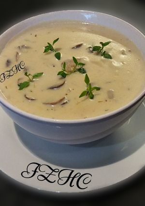 A picture of 🍄🍝 Mushroom Soup 🍝🍄.