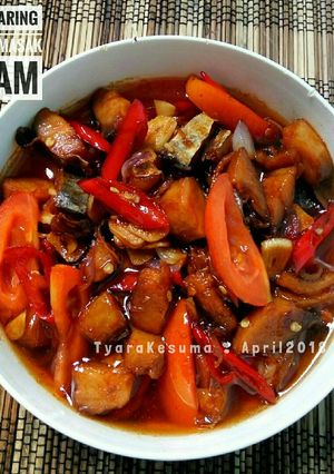 Foto resep Iwak karing telang masak asam / ikan asin tenggiri masak asam