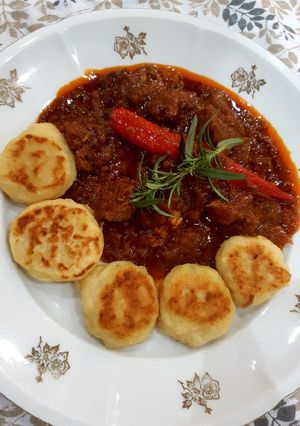 Marhapörkölt recept fotója