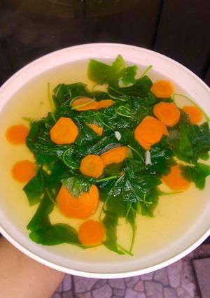 Foto resep Sayur Bening Bayam & Wortel 🥕🌿