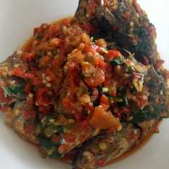 รูปของ Ikan sambal kemangi