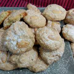 Una foto de Galletas de almendra