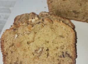 Una foto de Budín de nuez pecán