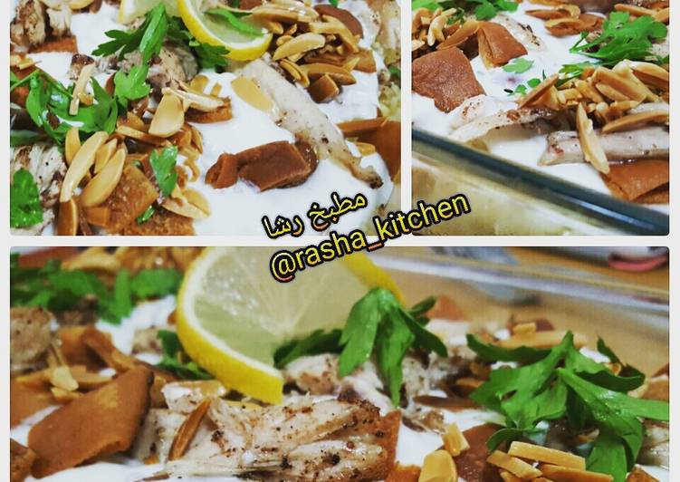 فتة الدجاج اللذيذة