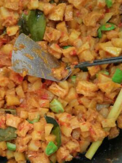 Foto resep Sambel goreng kentang + tahu
