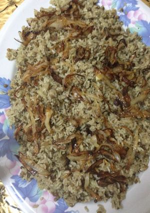 A picture of Mujadara with Sauce 😋👌🏻.
