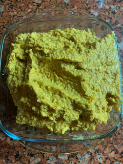 Una foto de SALSA de NUECES, MORRON y CASTAÑAS DE CAJU