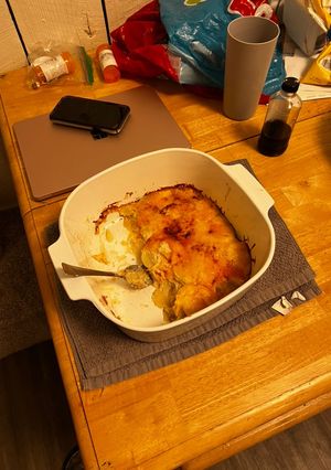 A picture of Cheesy Scalloped Potatoes.