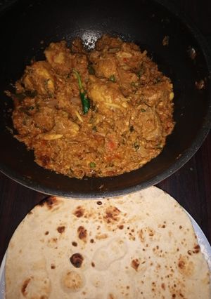 A picture of Patiyala Chicken.
