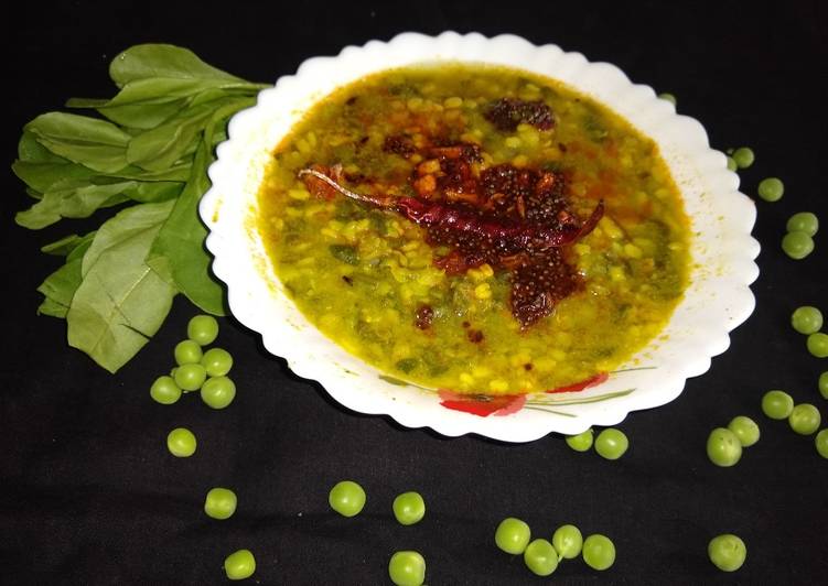 How to Prepare Any-night-of-the-week Spinach peas dal
