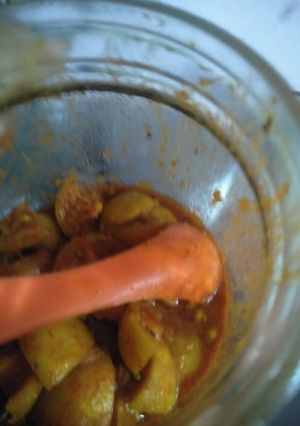 नींबूका खट्टा अचार (nimbu ka khatta recipe in Hindi) रेसिपी मुख्य फोटो
