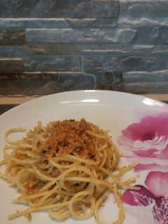 Foto di Spaghetti con la mollica e neonata