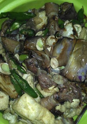Foto resep Tumis Cumi Asin Terong Ungu Tahu Petai Cabe Hijau