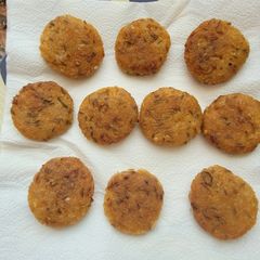 A picture of Left Over Rice Cutlets.