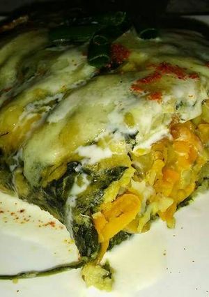 Una foto de Rollo mix 🍛🍛🍛(de verduras y queso)
