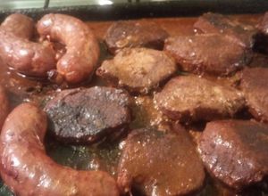 Una foto de Peceto y Chorizos a la salsa bbq