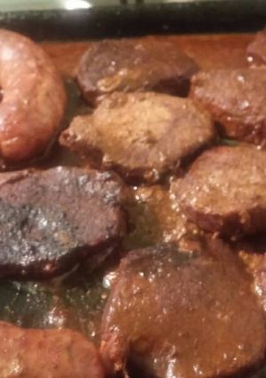 Una foto de Peceto y Chorizos a la salsa bbq