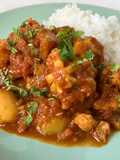 Aloo Gobhi Malasa Curry estilo Dhaba (ढाबा स्टाइल आलू गोभी)