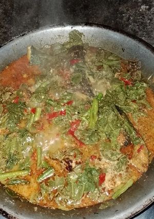 Foto resep Daun singkong masak merah