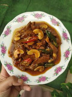 Foto resep Sapi Lada Hitam Kacang Mede