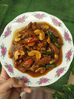 Foto resep Sapi Lada Hitam Kacang Mede