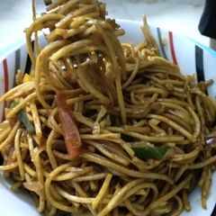 A picture of Schezwan hakka Noodles.