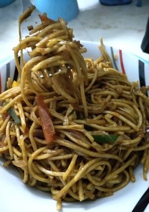 A picture of Schezwan hakka Noodles.
