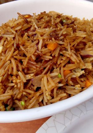 A picture of Cantonese fried rice.