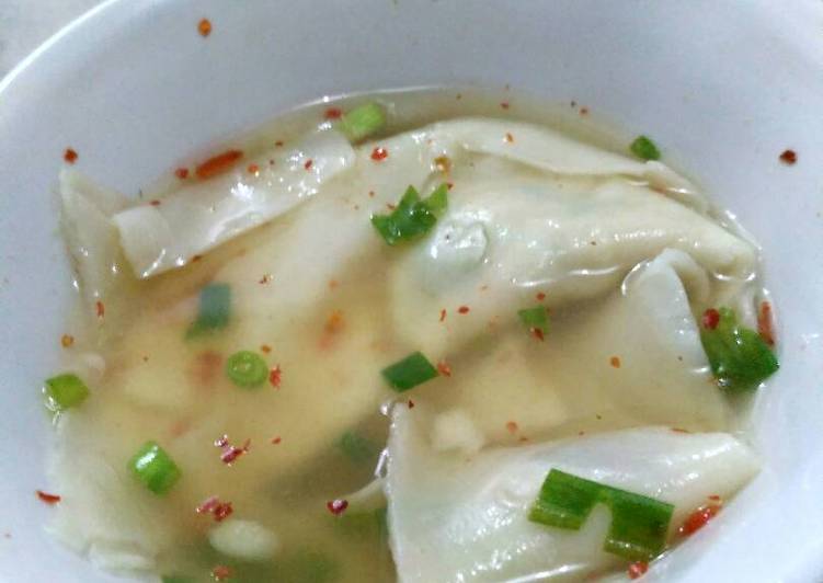 Resep Pangsit kuah simpel oleh Rainy El - Cookpad