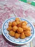 Bola bola mie kuning