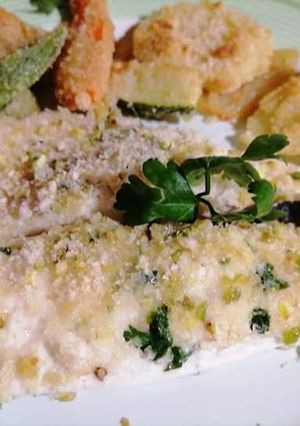 Foto di Filetti di platessa al profumo di aromi e limone panati e cotti in forno