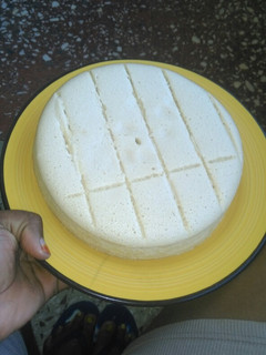 A picture of Cotton soft sponge cake.