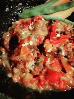 Foto resep AYAM GORENG PENYET PEDAS (MASAKAN SEDERHANA DAN MUDAH)