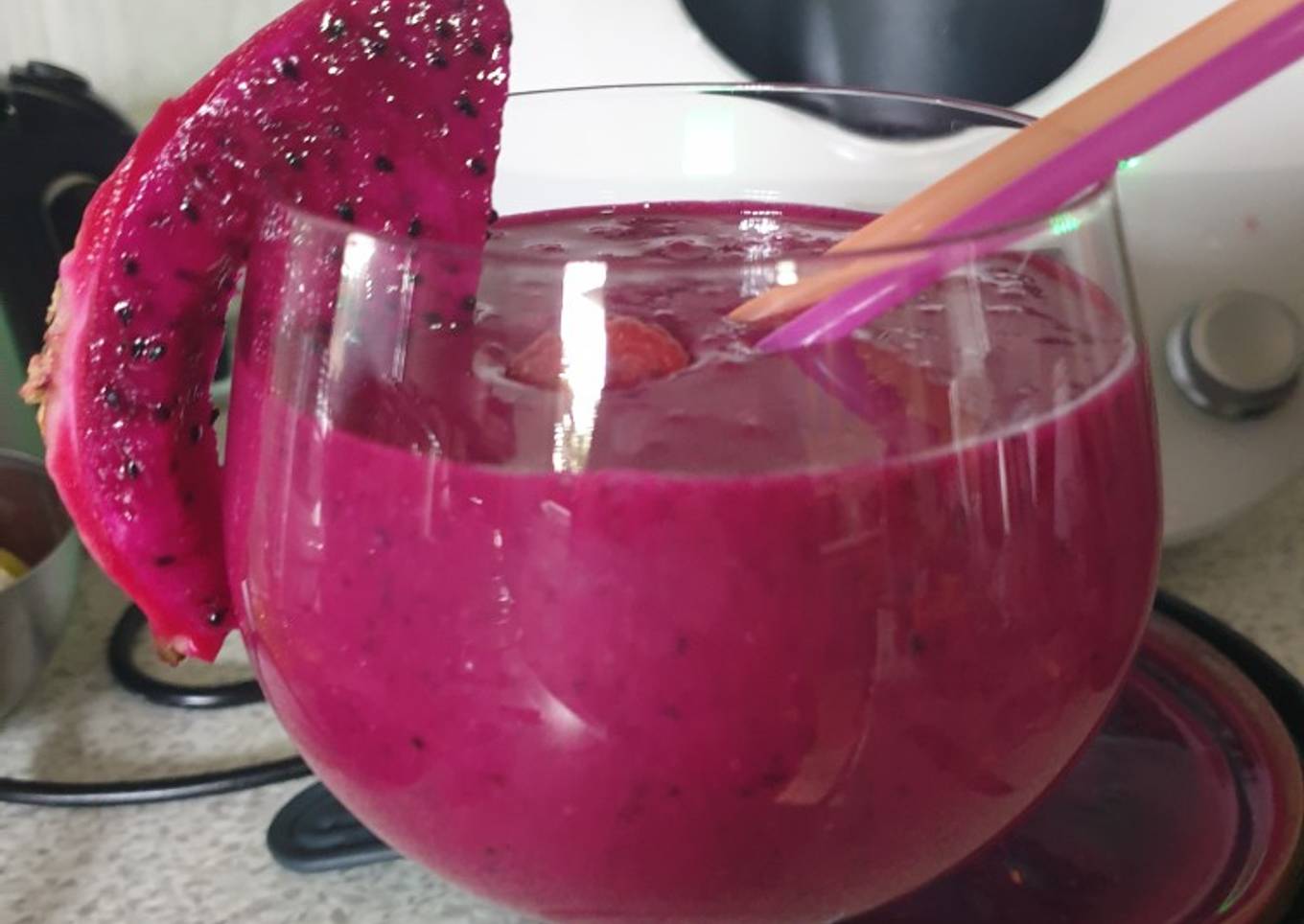 Dragon Fruit (pitaya) smoothie