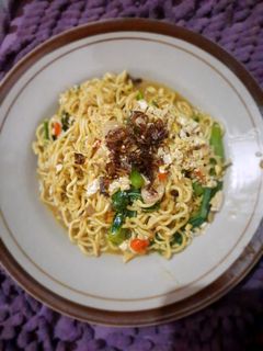 Foto resep Indomie (mie) nyemek simpel