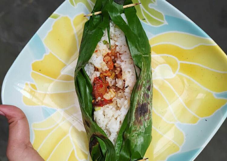 Nasi Bakar Ikan Asin