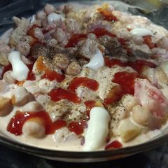 A picture of Mayu chana chaat.