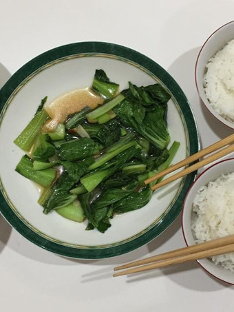 Resep 🍽 Menu set: trio tumis - pokcoy, ayam bawang putih, bawang merah Irit Untuk Jualan