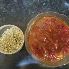 A picture of Tomato fennal sweet chutney.