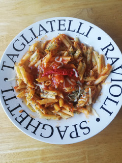 Una foto de Macarrones All' Arrabbiata