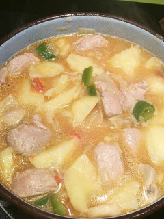 Una foto de Estofado de pavo con patatas