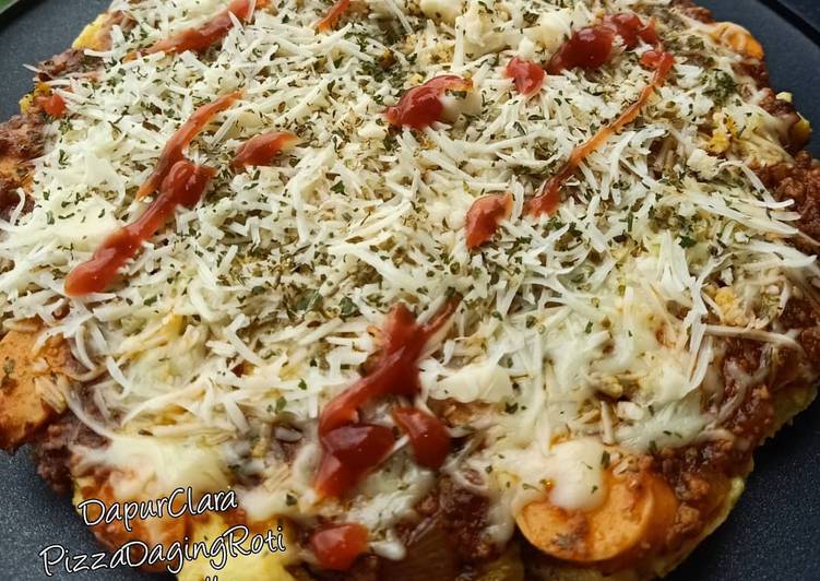 Resep 52. Pizza Daging Roti Teflon, Enak Banget