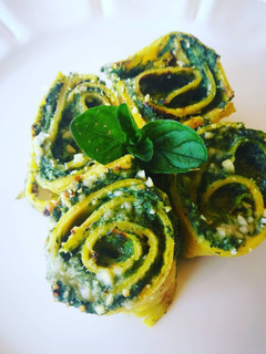 Foto di Rotoli di crespelle con ricotta e bietola!