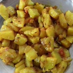 A picture of Dry jeera potato.