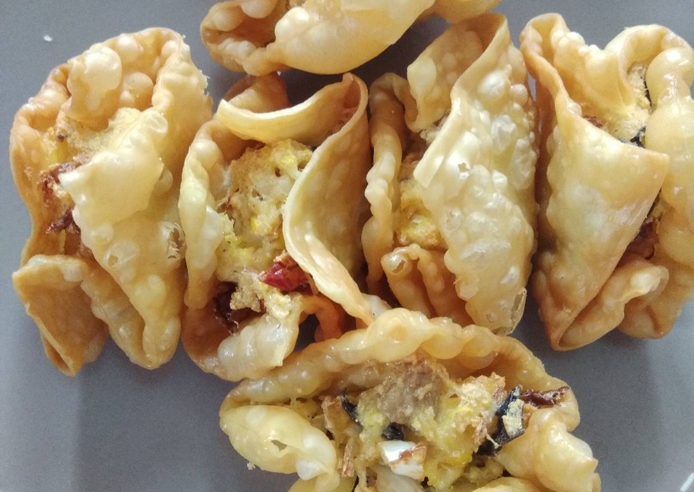 Pangsit Tahu Goreng